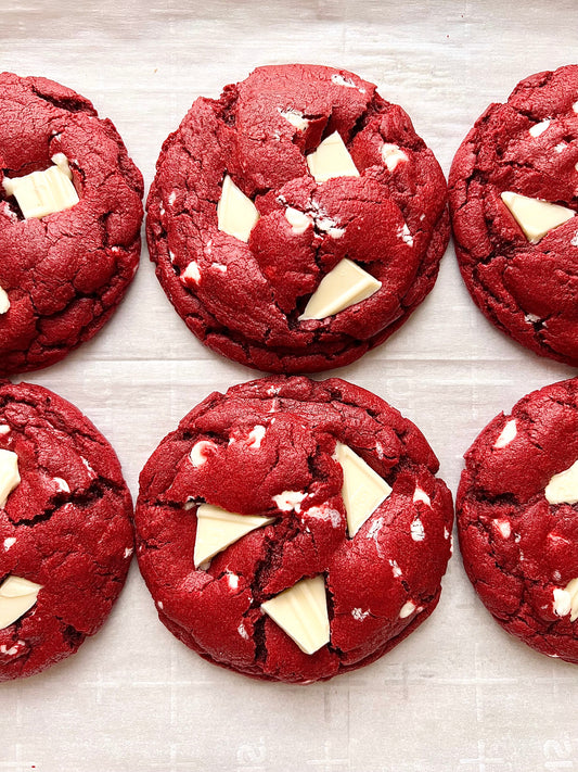Red Velvet Cheesecake (Online Exclusive)