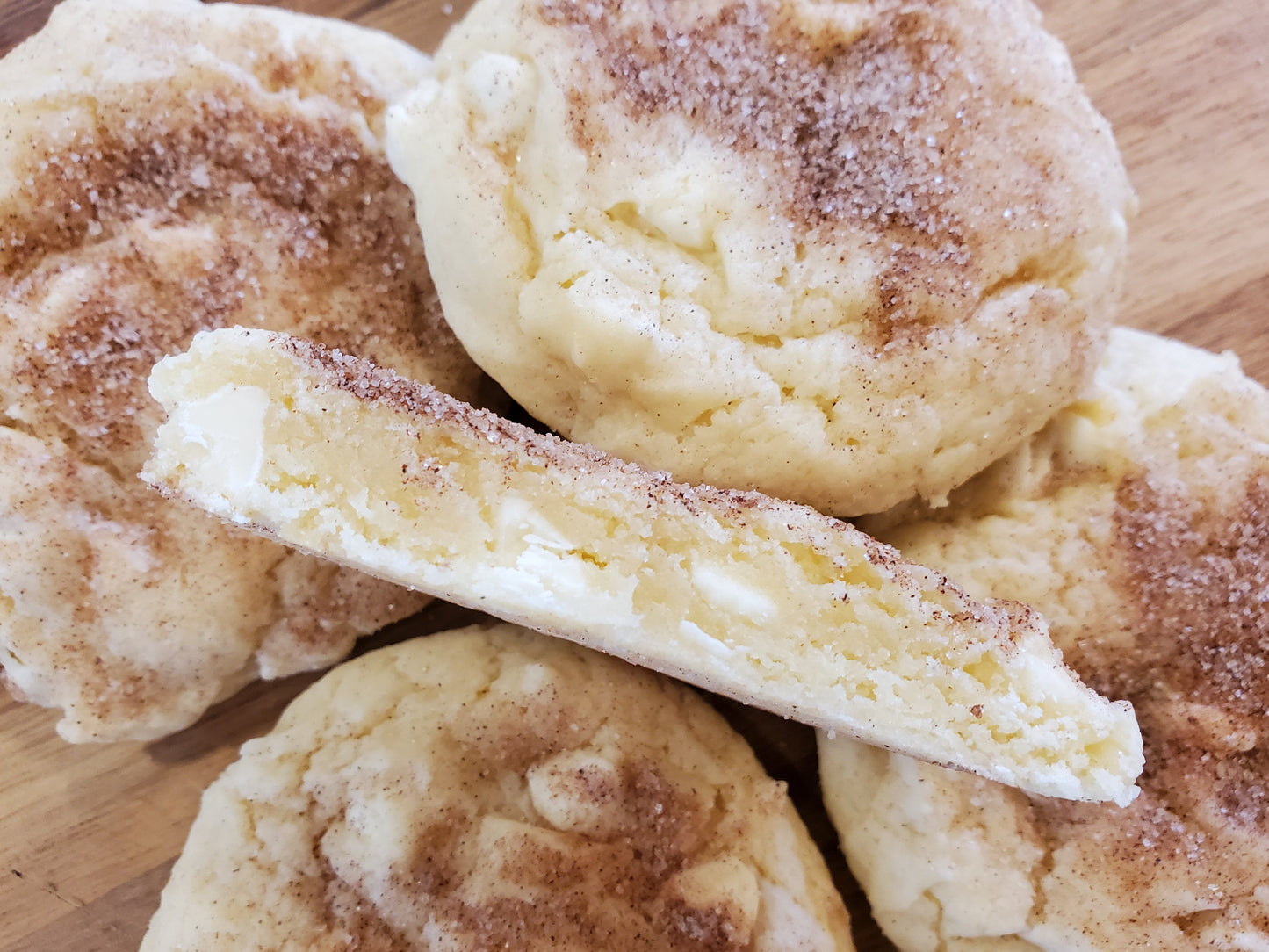 White Chocolate Snickerdoodle Cookie Dozen (Online Exclusive)