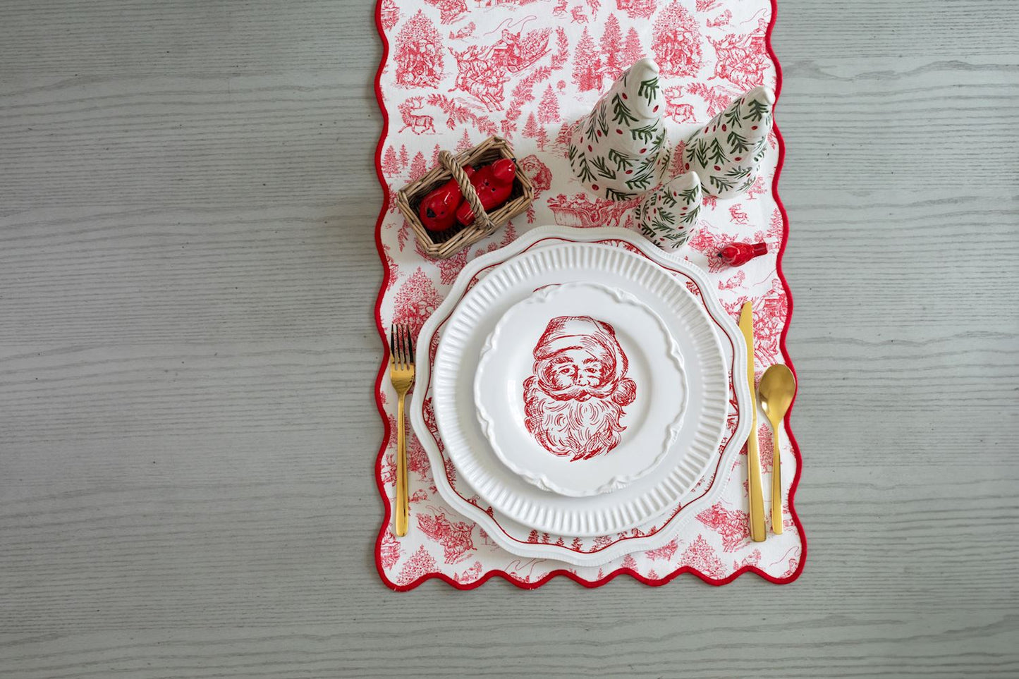 CHRISTMAS TOILE TABLE RUNNER