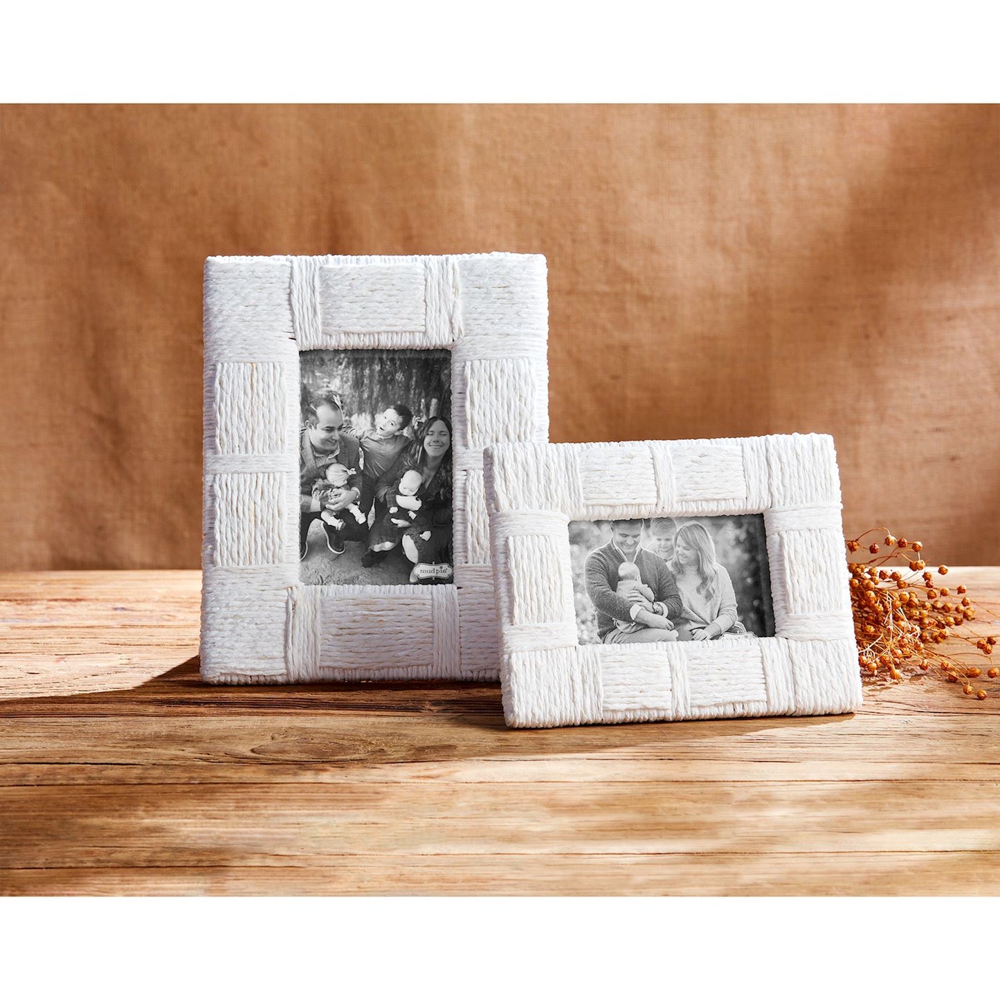 SMALL WHITE ROPE WOVEN FRAME