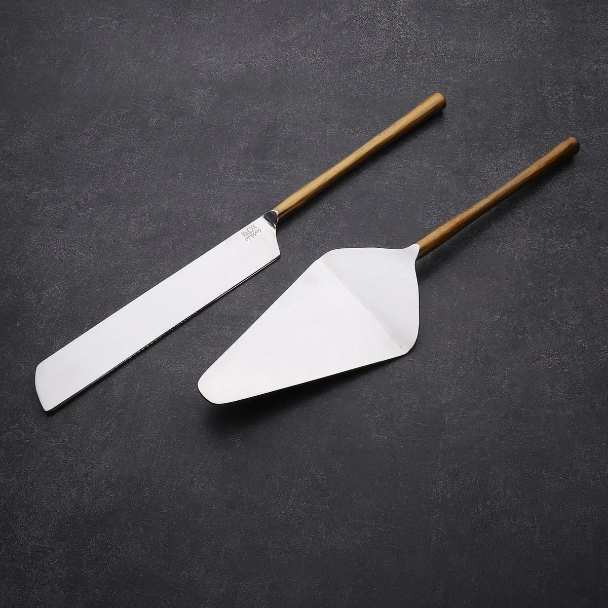 CAMELLIA CAKE SERVER 2 PC. SET (Online Exclusive)