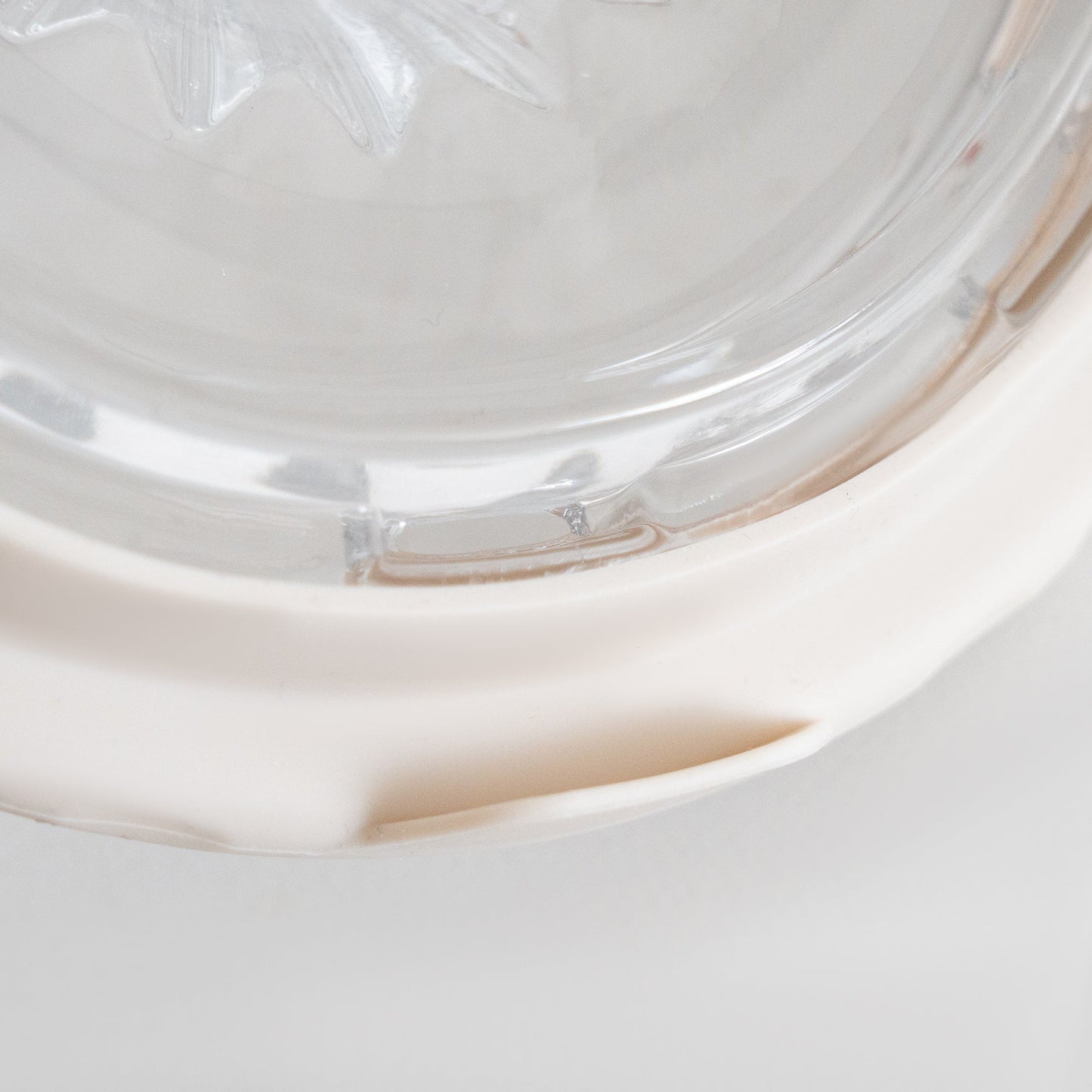 Measuring Cup with Juicer (Online Exclusive)