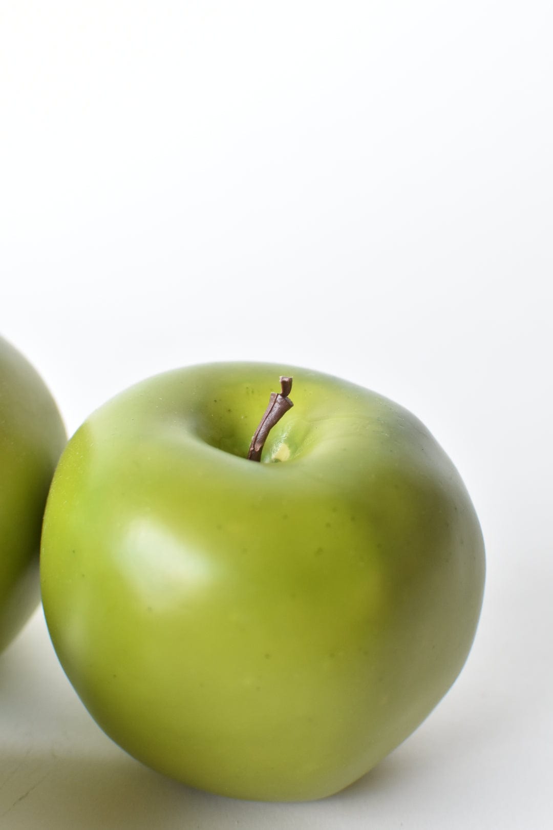 3" Faux Green Apple : 1pc (Online Exclusive)