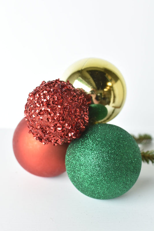 Small Red/Gold/Green Ornament Cluster Multi (Online Exclusive)