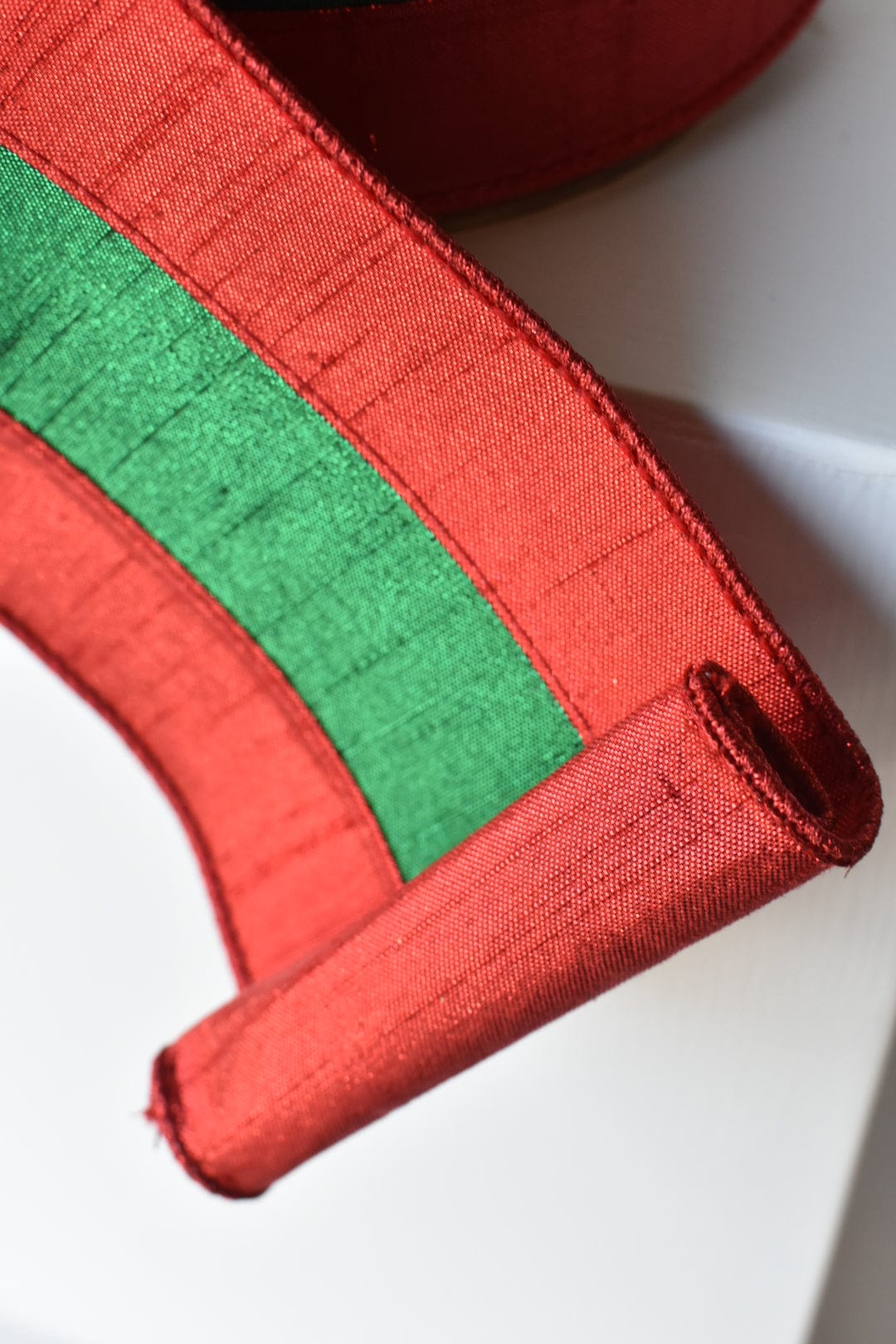 4" x 10yd Red Lame Silk w/Green Lame Stripe Ribbon (Online Exclusive)