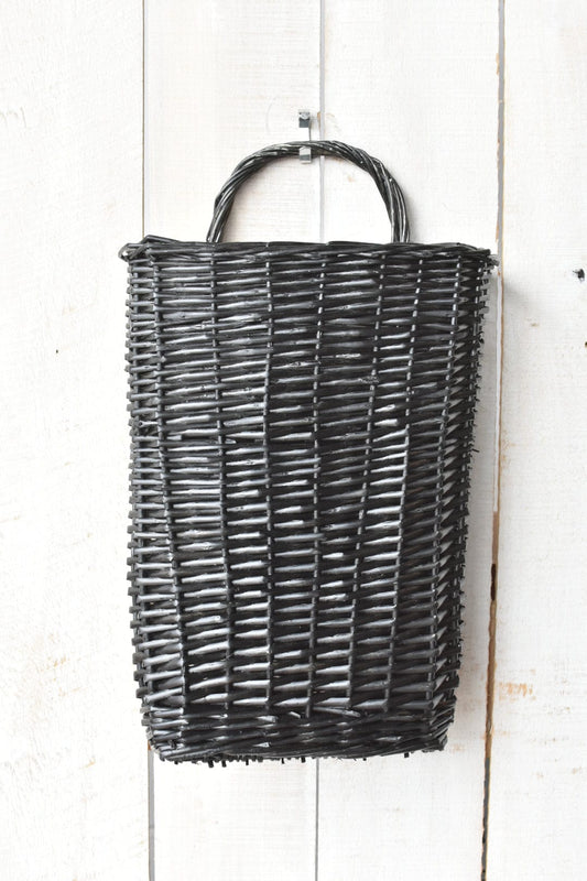 11" x 17" Wicker Basket w/Handle BLACK (Online Exclusive)