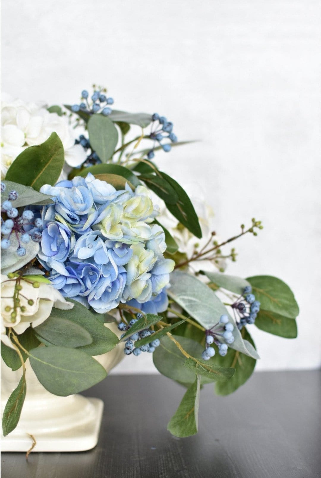 24" Faux Eucalyptus Leaf Stem (Online exclusive)