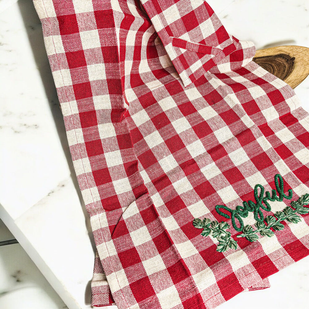 Holiday Charcuterie & Tartan Towel Set (Online Exclusive)