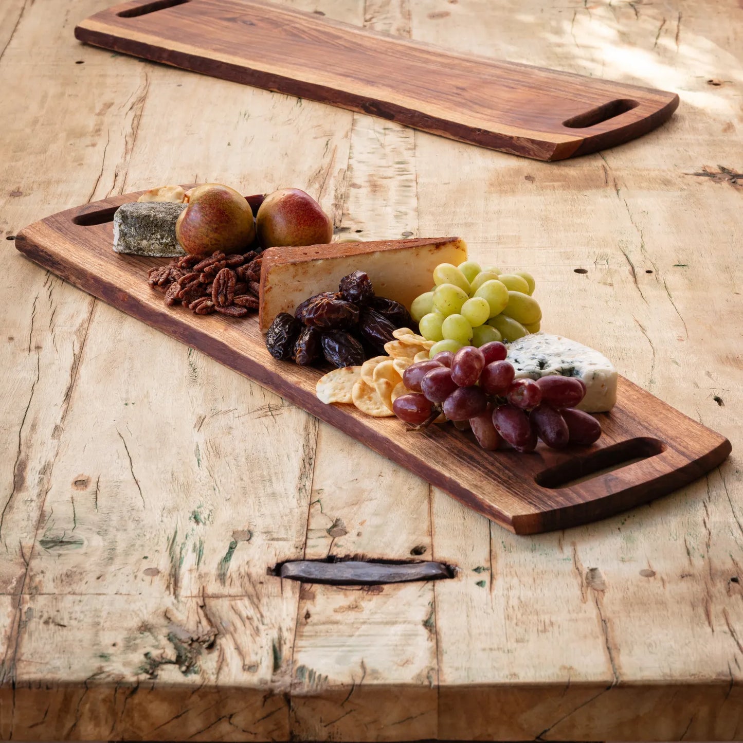 WOODEN LIVE EDGE SERVING BOARD WITH HANDLES