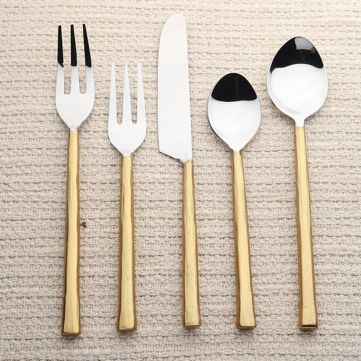 Sundance Flatware, 5-Pc. Place Setting (Online Exclusive)