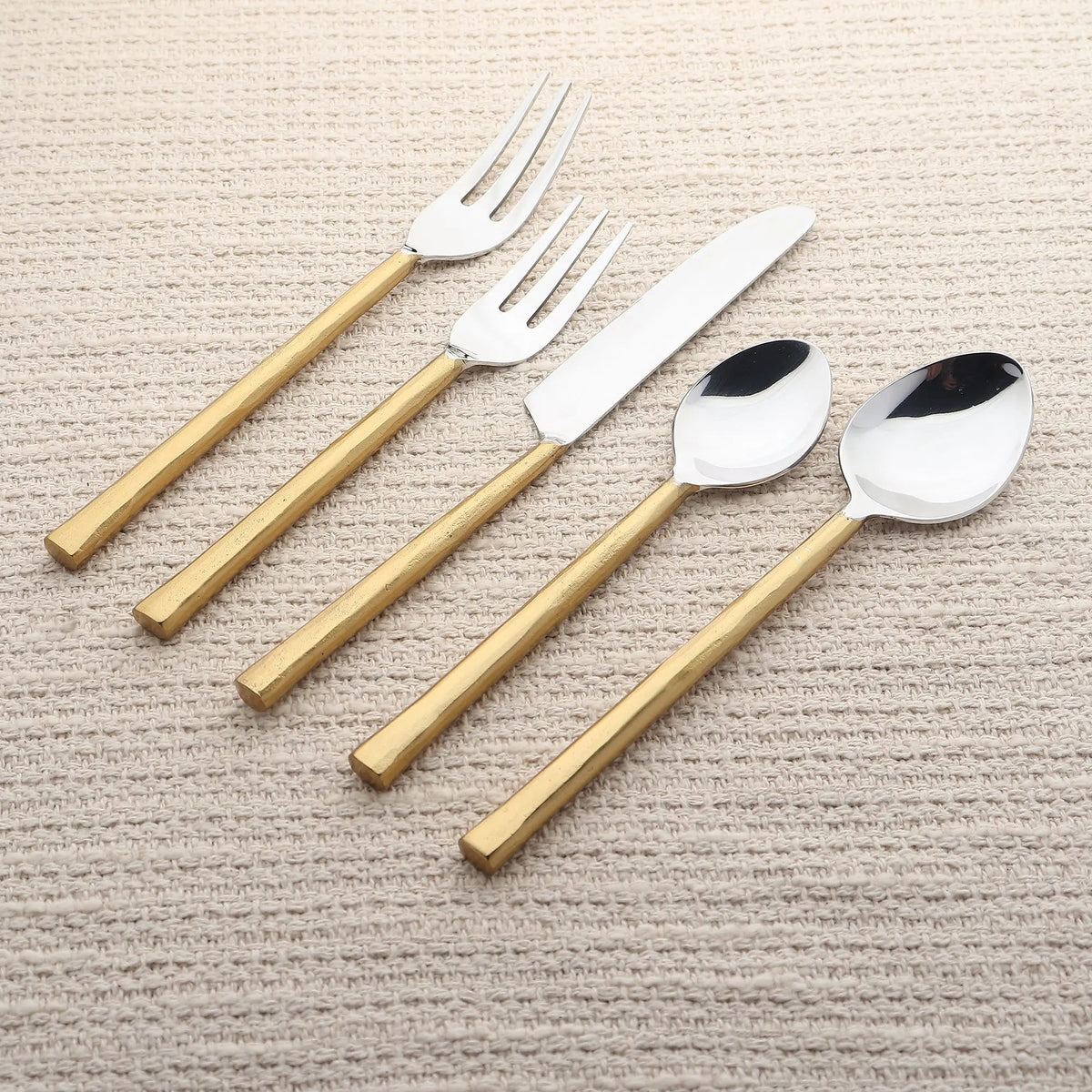 Sundance Flatware, 5-Pc. Place Setting (Online Exclusive)