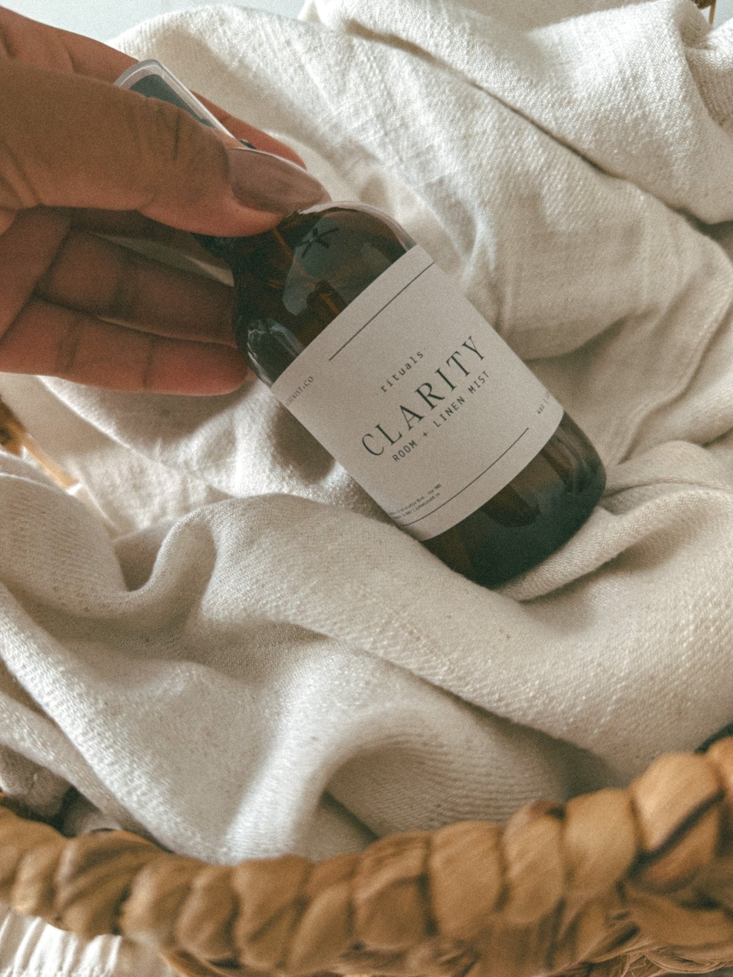 Clarity Room + Linen Fragrance Mist (online exclusive)