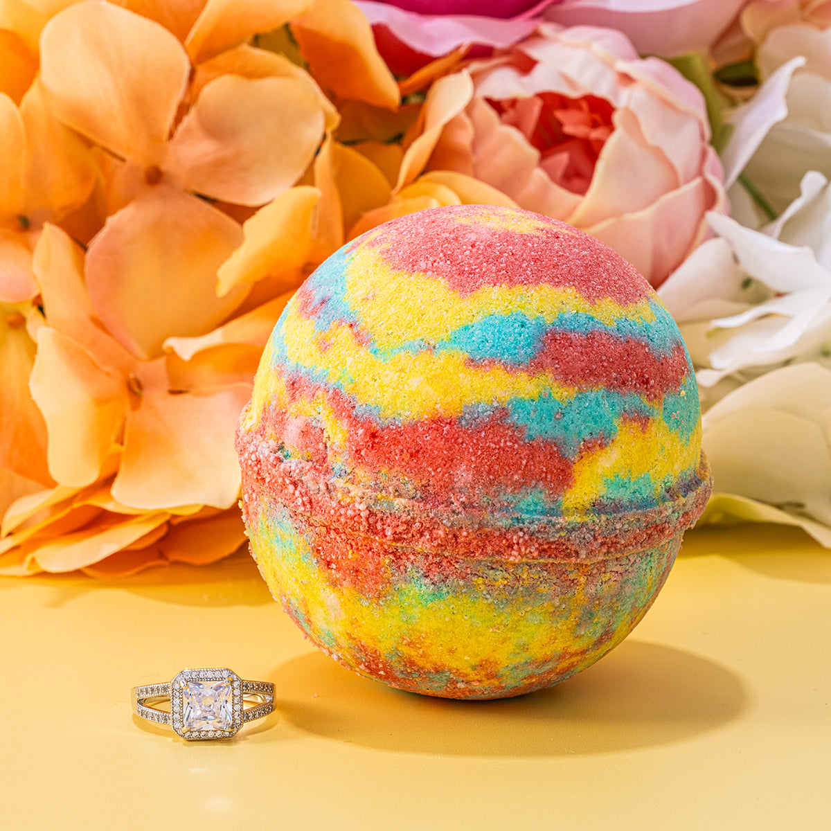 Coral Isles Jewelry Bath Bomb (Online Exclusive)