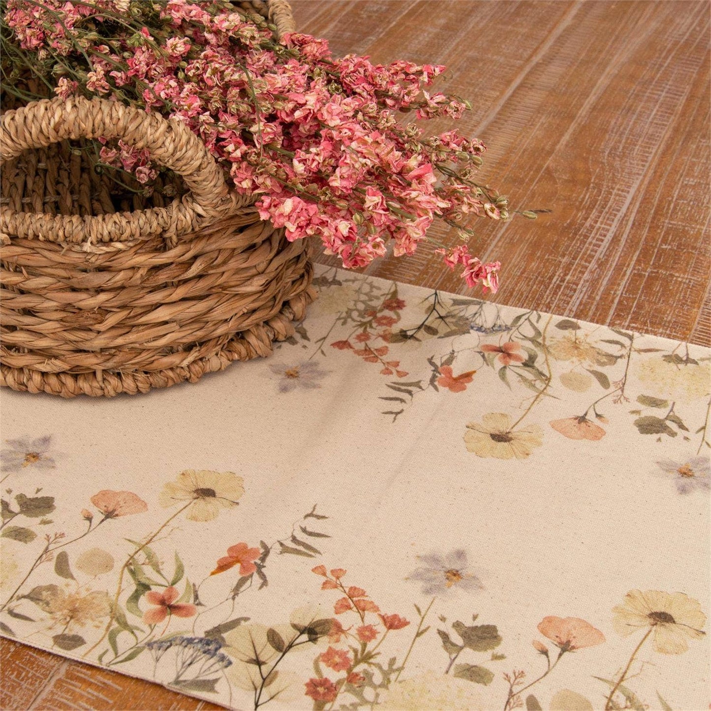 Dried Flowers Table Runner