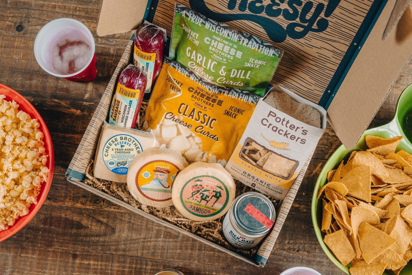 Deluxe Game Day Essentials Gift Pack (Online Exclusive)