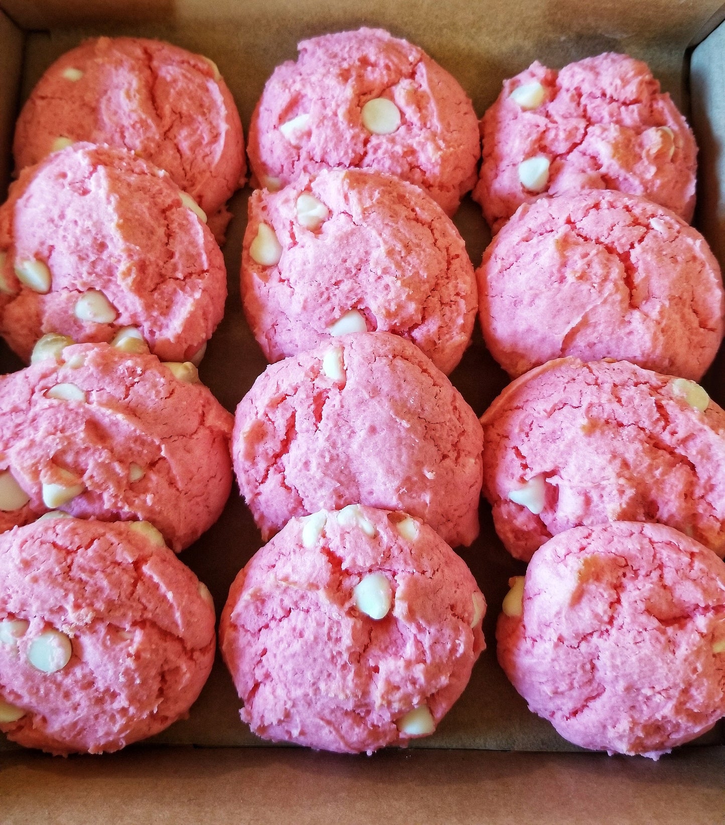 Strawberry Cookie Dozen (Online Exclusive)