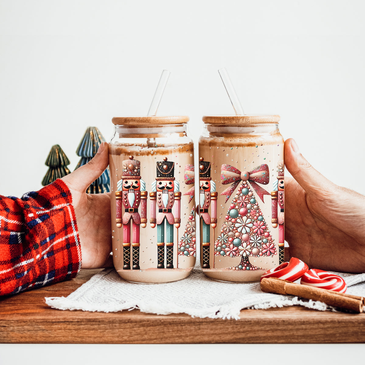 Nutcracker Glam 17oz (Online Exclusive)