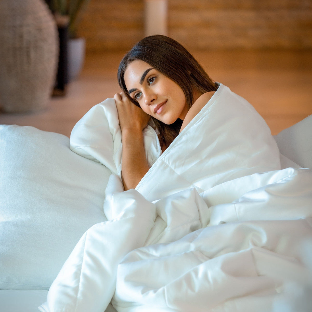 Cooling Comforter Set – Temperature-Regulating (Online Exclusive) Eucalyptus Silk Comforter & Pillow Shams