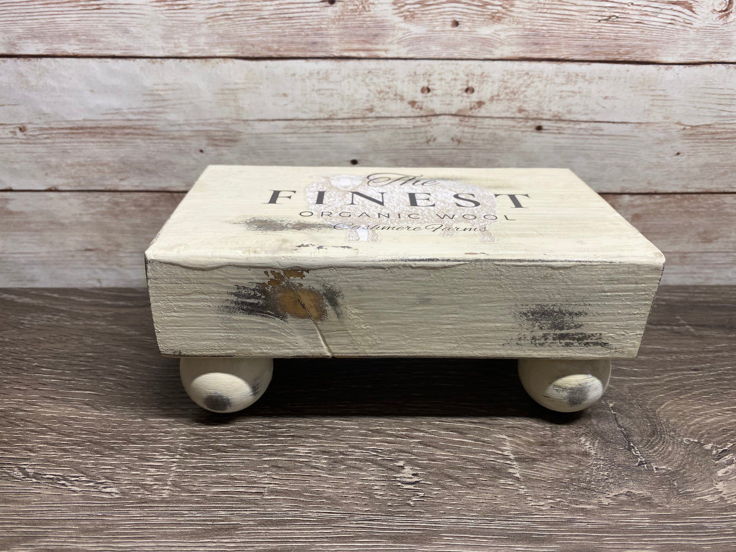 Cashmere Farms Rustic Wood Riser