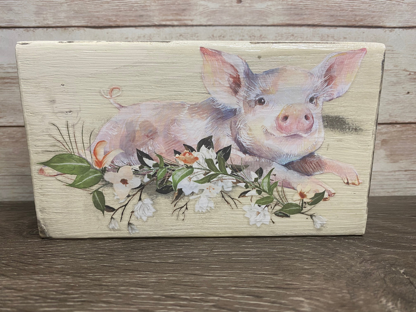 Happy Piglet Rustic Wood Riser