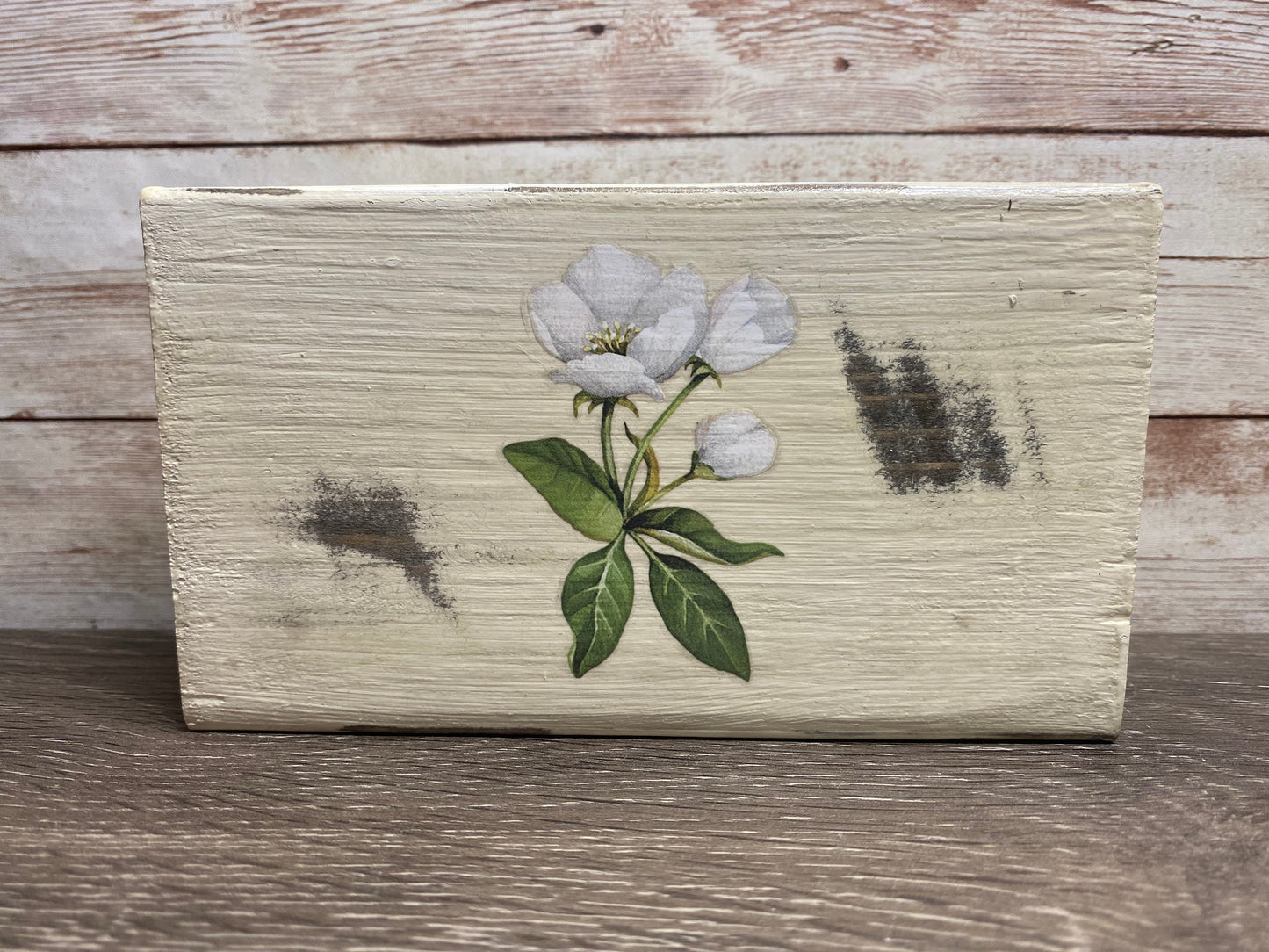 Quince Floral Rustic Wood Riser