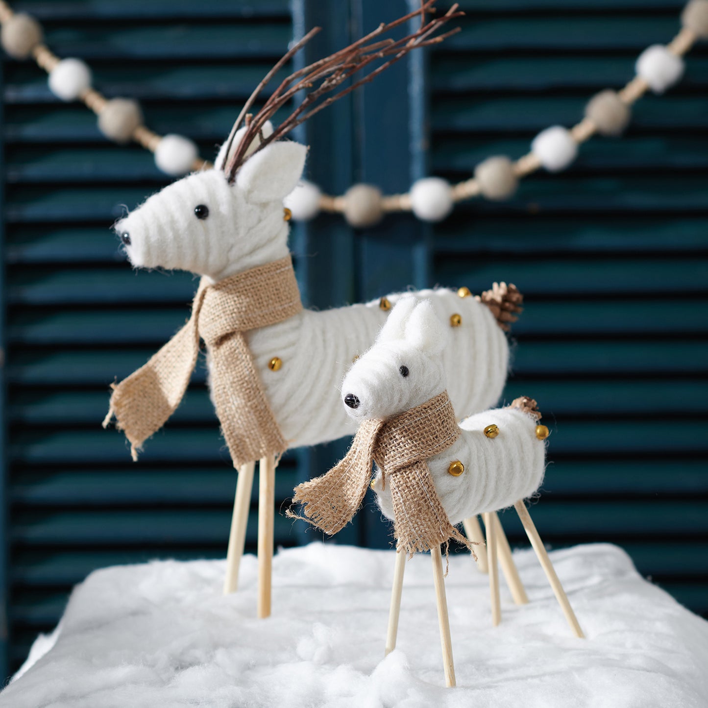 Cream Deer Critter Set