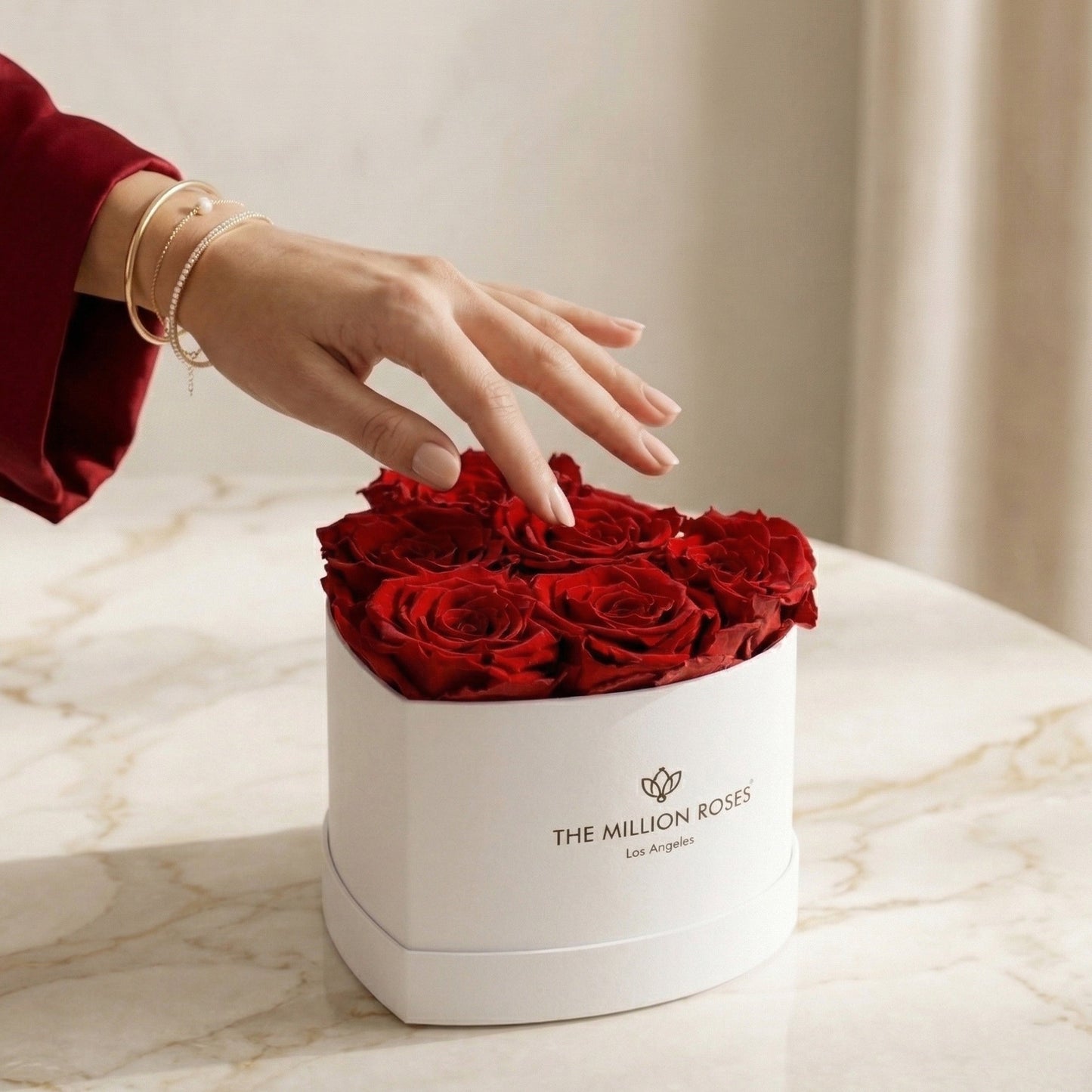 Baby Heart White Box | Red Roses  (Online Exclusive)