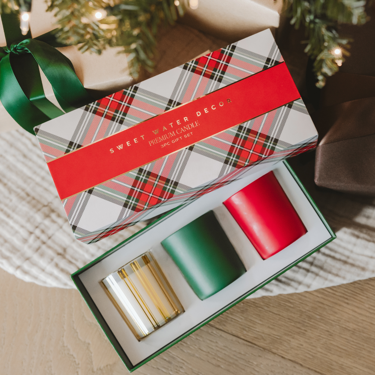 CHRISTMAS CANDLES GIFT BOX SET