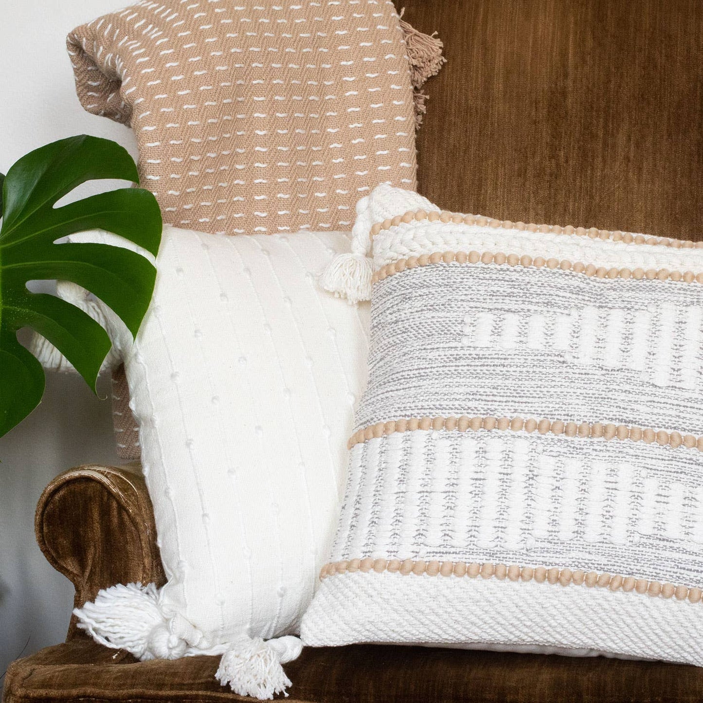 18X18 Hand Woven Kira Pillow White