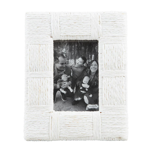 SMALL WHITE ROPE WOVEN FRAME