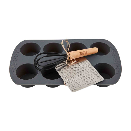 MUFFIN PAN AND WHISK SET