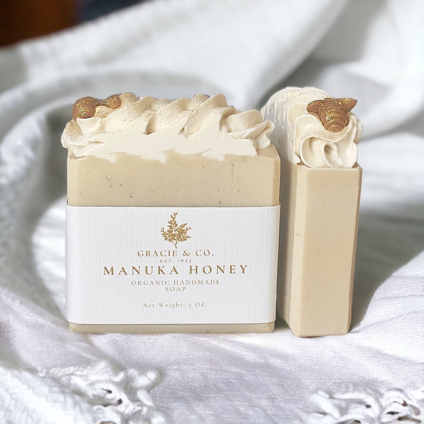 Manuka Honey, Oats & Coconut Milk Shea Butter Soap