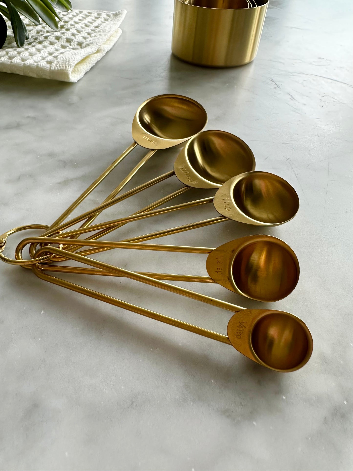 Sorrento Gold Measuring Cups & Spoons Set (Online Exclusive)