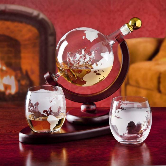 The Globe Decanter Set (Online Exclusive)