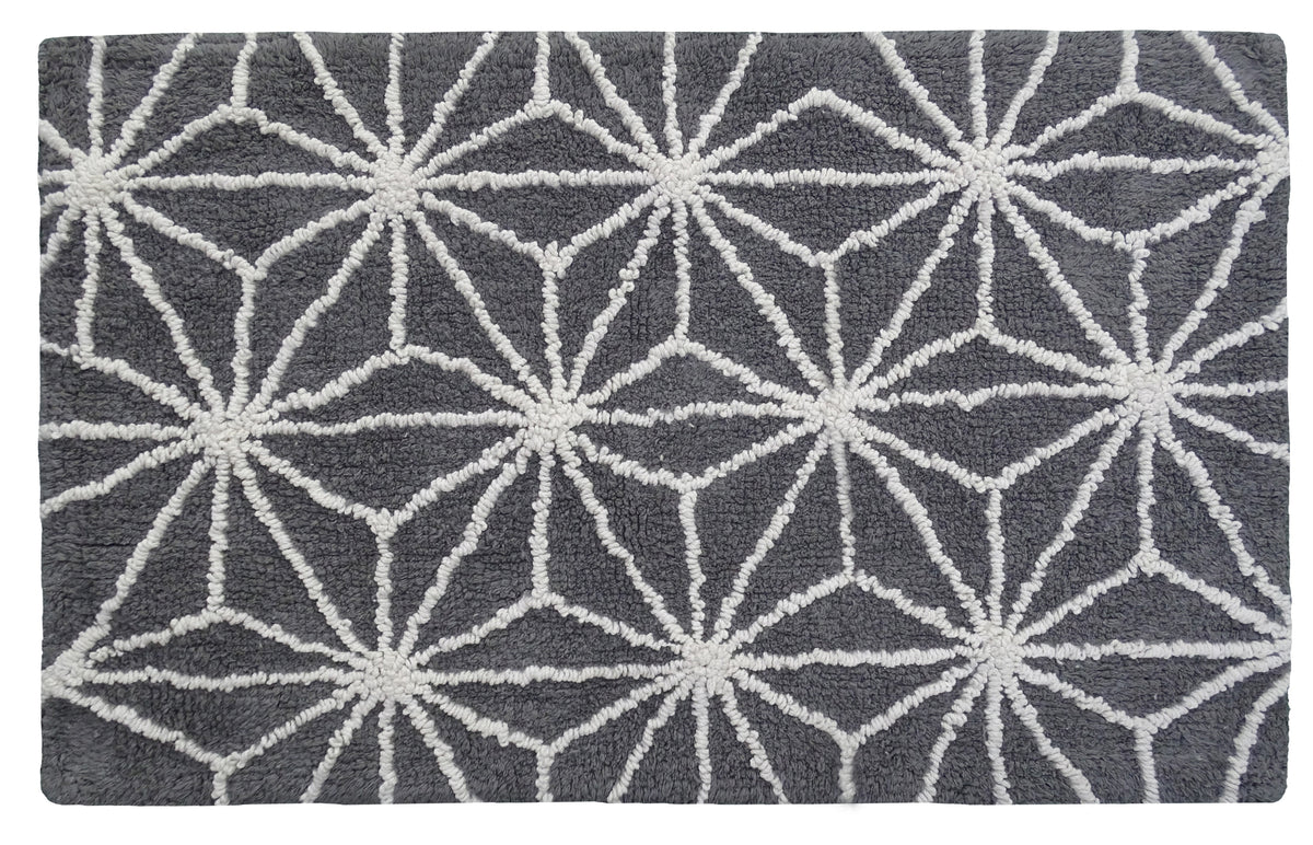 CHICOS HOME Bath Rug Geometric Pattern in Grey & Ivory (Online Exclusive)