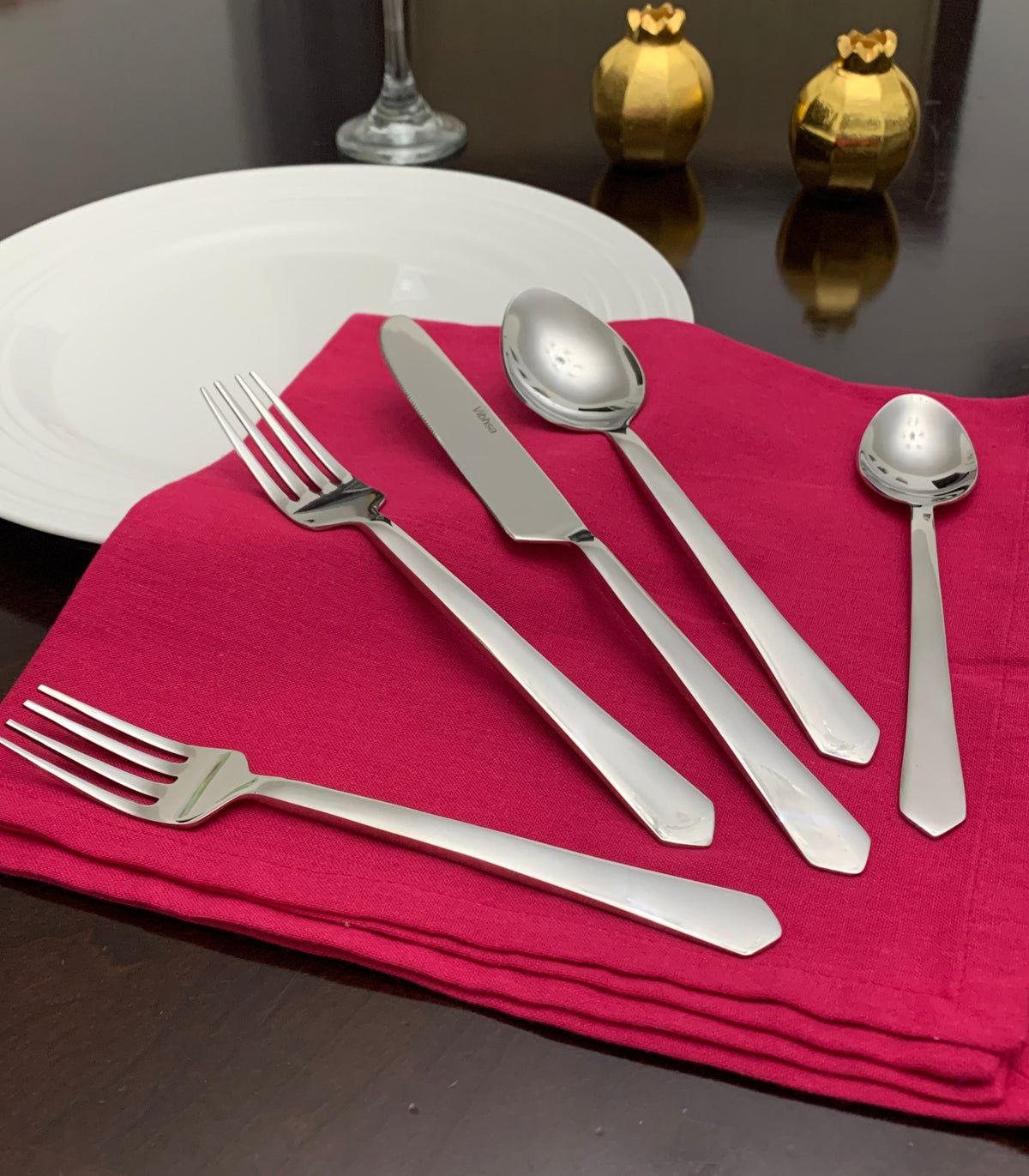Flatware set of 20 Pieces in Silver Stainless Steel (Online Exclusive)