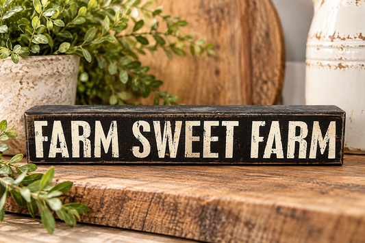 “Farm Sweet Farm” Wooden Box Sign 🌿