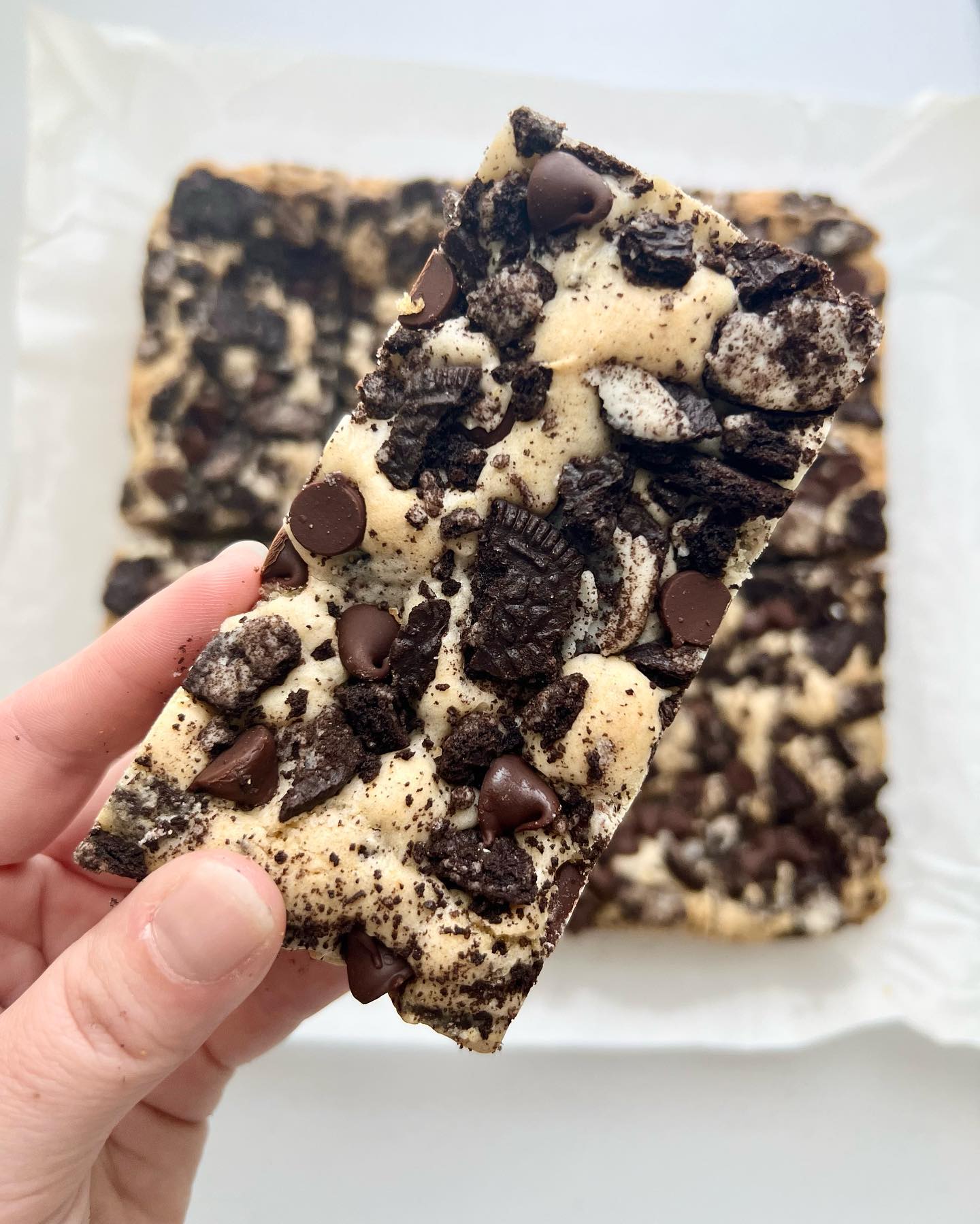 Cookies & Cream Blondie (Online Exclusive)