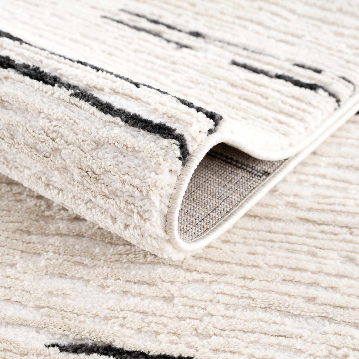 Riad Black Striped White Rug with Tassels  (online exclusive