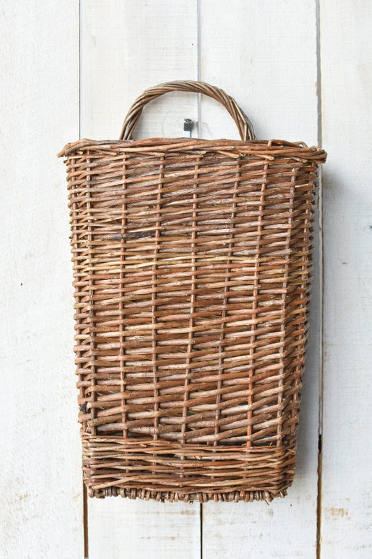 11" x 17" Wicker Basket w/Handle (online exclusive)