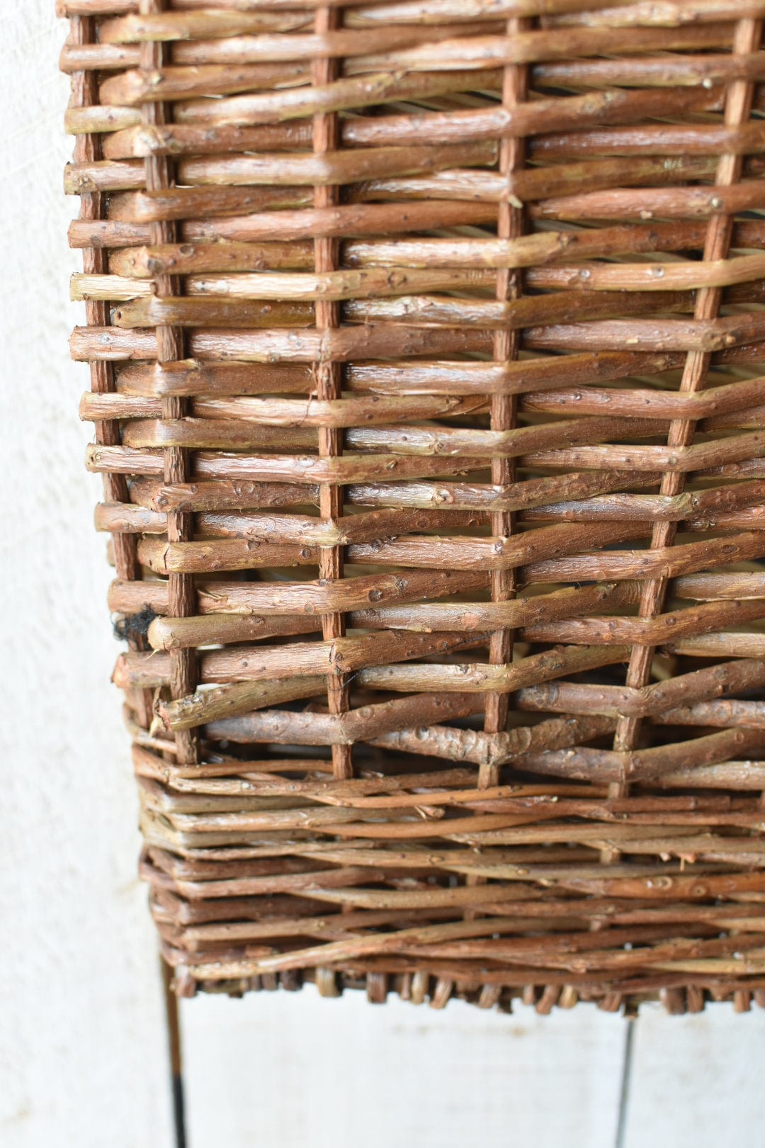 11" x 17" Wicker Basket w/Handle (online exclusive)