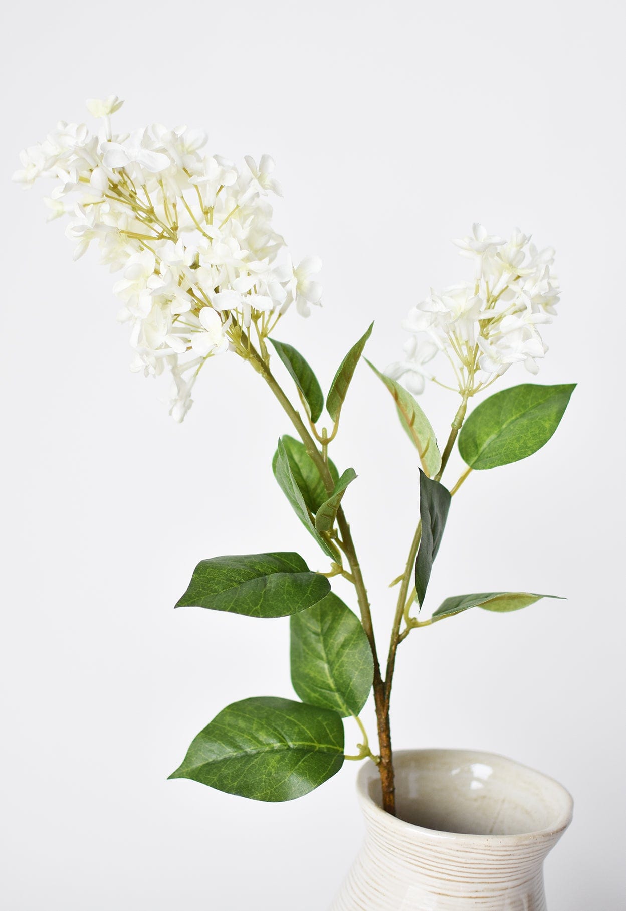 28.5" Faux White English Lilac Stem (Online exclusive)