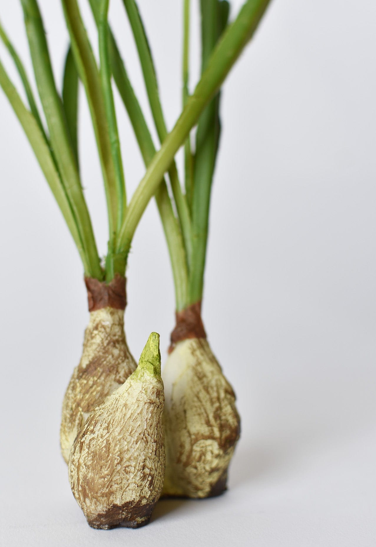 10" Faux Standing Snowdrop w/Bulb (Online exclusive)