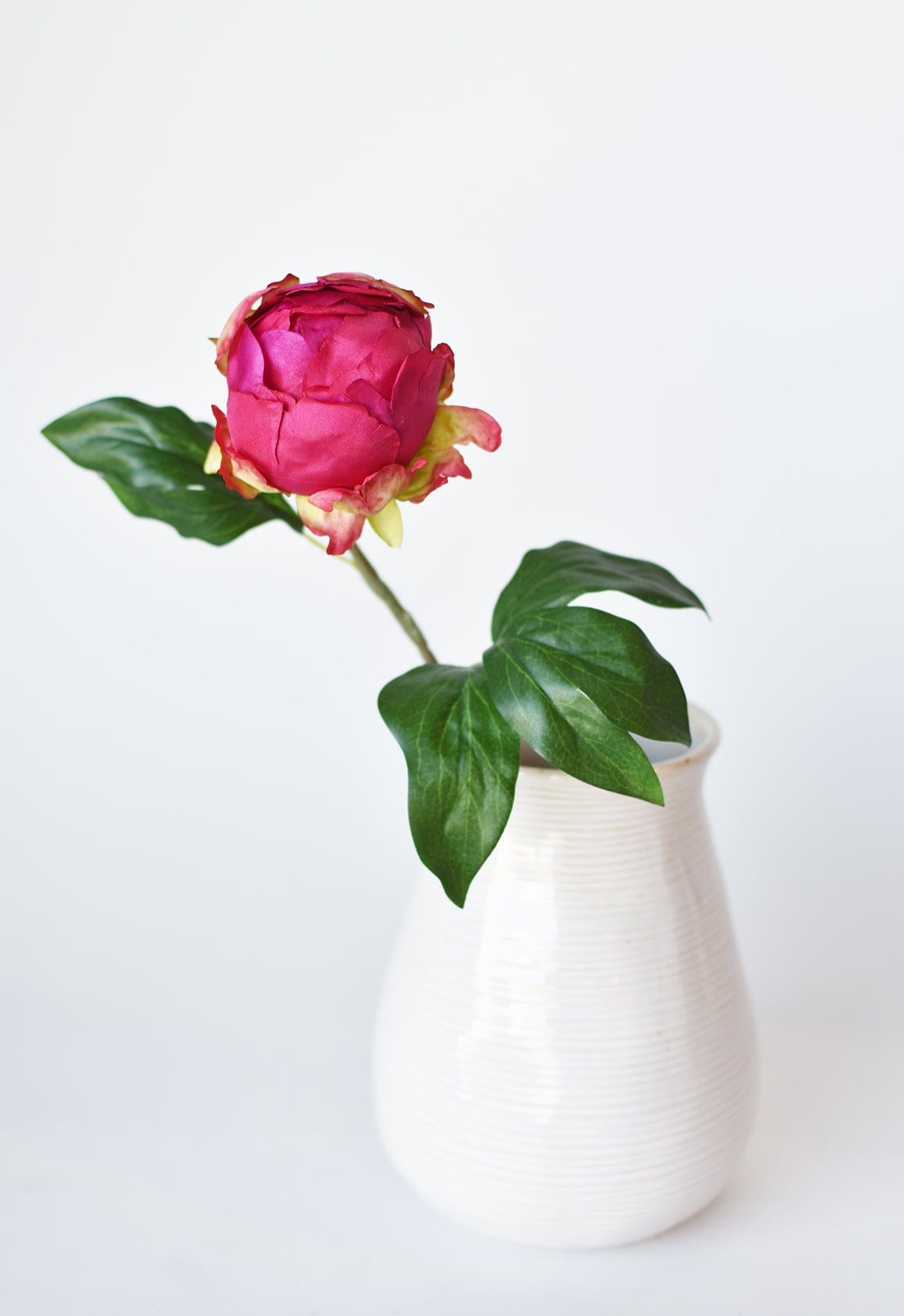 18" Faux Peony Bud Stem Fuchsia (online exclusive)
