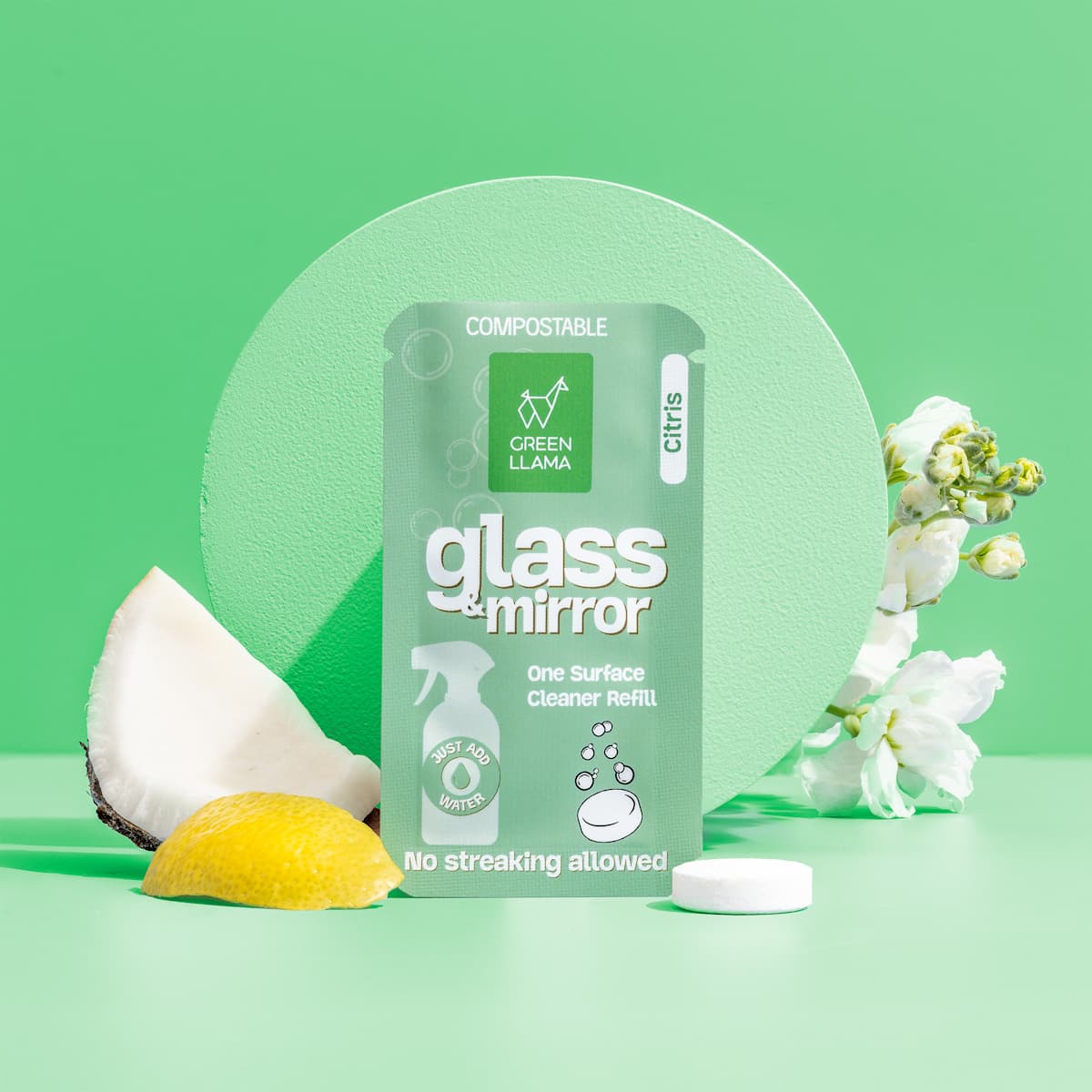Streak-Free Glass & Mirror Cleaner Kit  (Online Exclusive) with Litsea Cubeba Fragrance