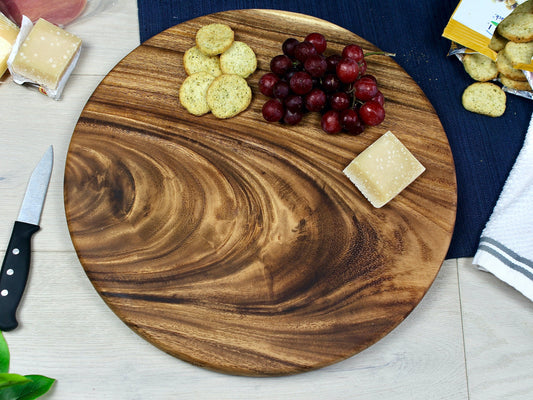 Medium Round Charcuterie Board (Online Exclusive)