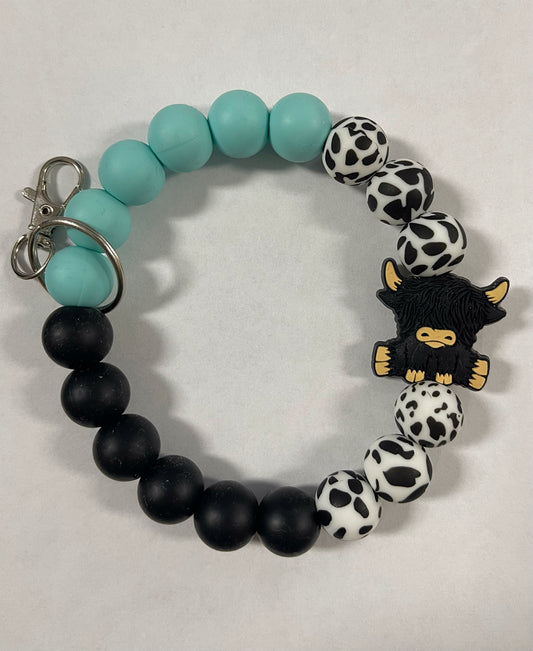 Aloe Highland Cow Silicone Beaded Keychain