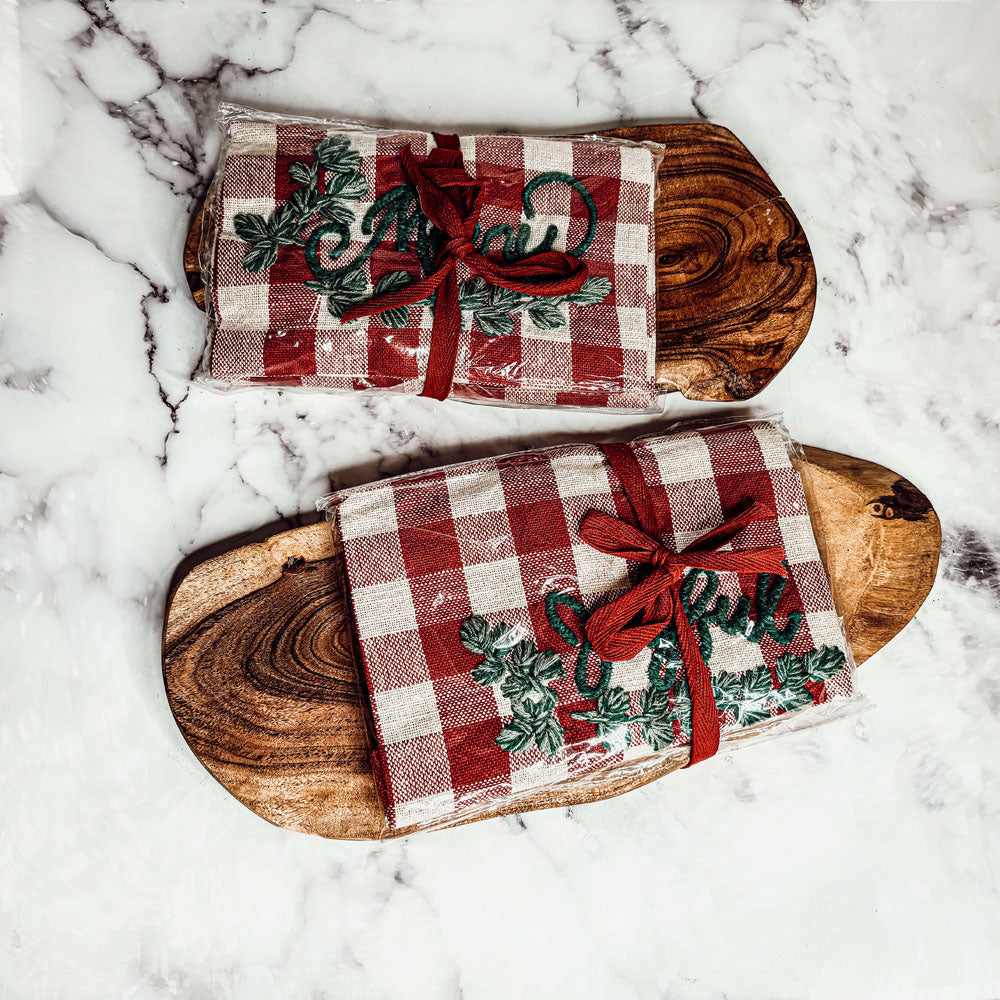 Holiday Charcuterie & Tartan Towel Set  (Online Exclusive)