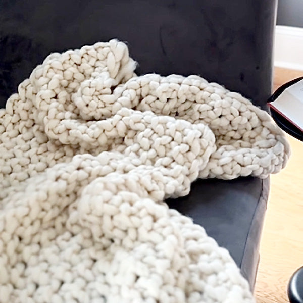 Soft Chunky Knitted Cream Throw Blanket (Online Exclusive)