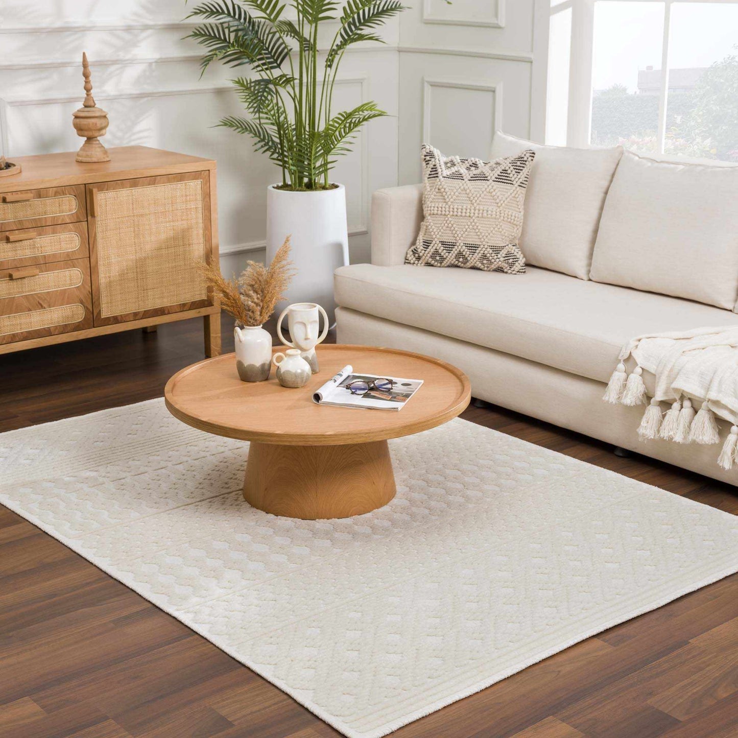 Drago White Washable Area Rug  (online exclusive